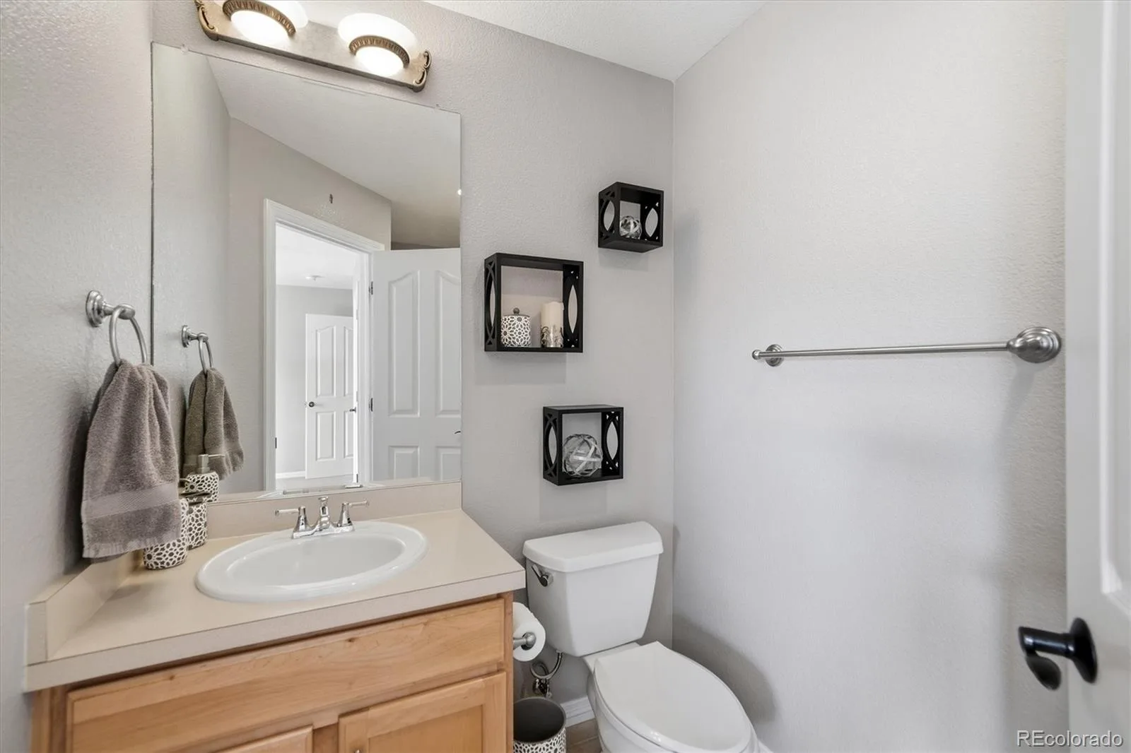 22878 E Euclid Circle Aurora CO 80016 | MLS #REC2502905 10052026224216 1600 27