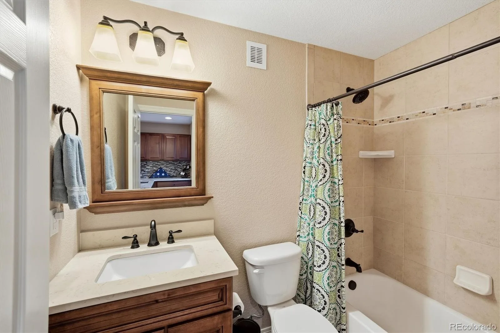 22878 E Euclid Circle Aurora CO 80016 | MLS #REC2502905 10052026224216 1600 33