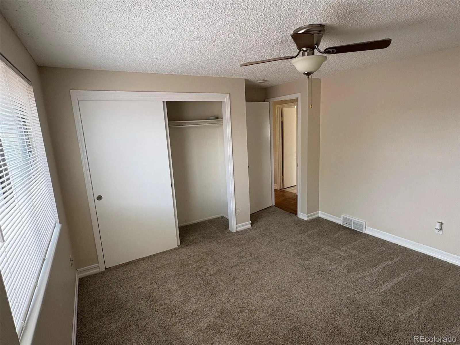 1005 Harmon Place Longmont CO 80501 MLS #REC2504605 06122026065257 1600 11