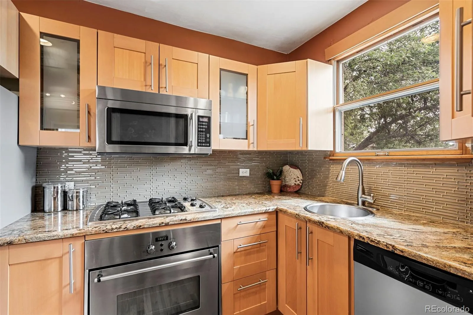 1646 S Humboldt Street Denver CO 80210 MLS #REC2505251 05192026202108 1600 5