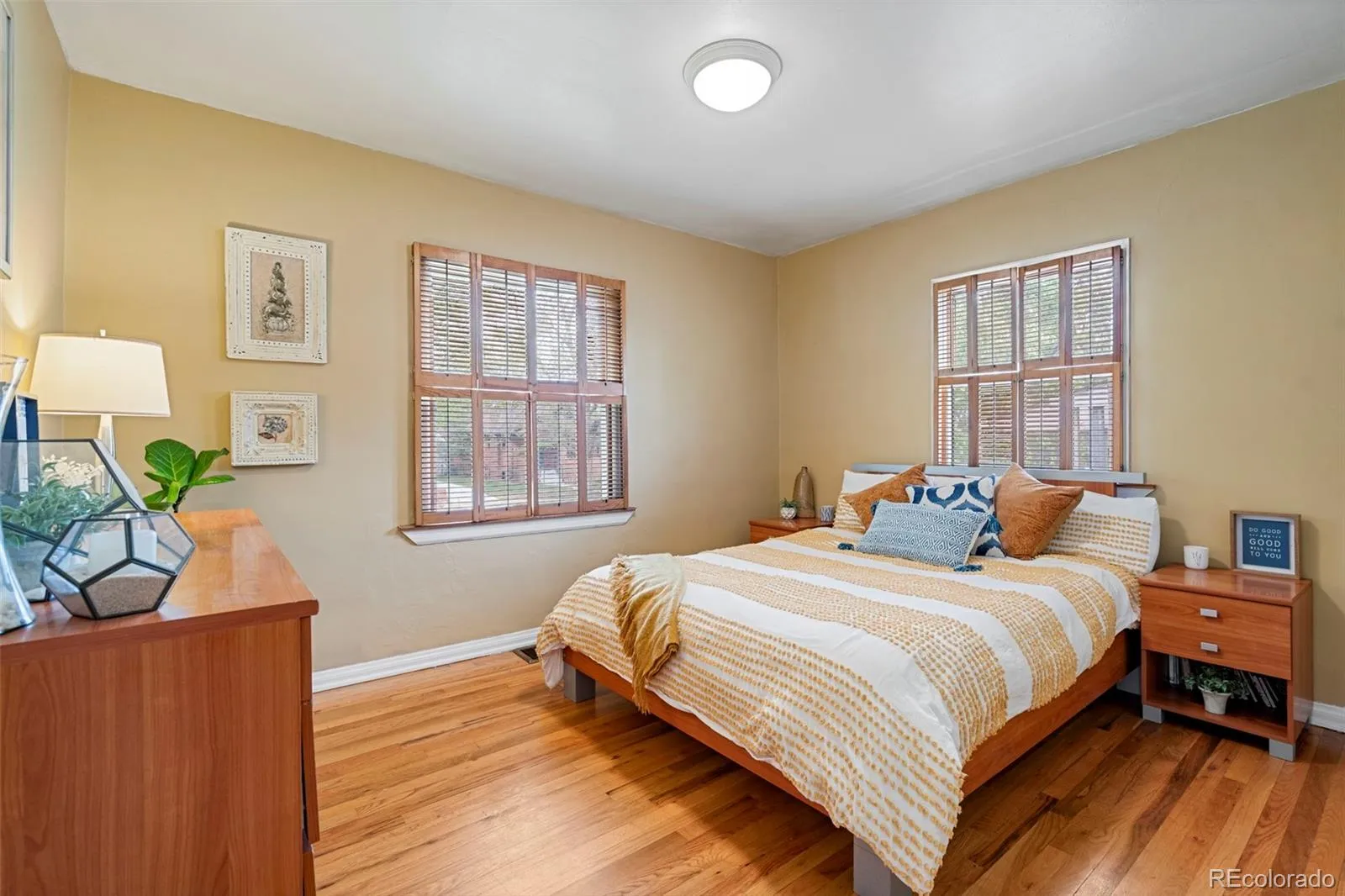 1646 S Humboldt Street Denver CO 80210 MLS #REC2505251 05192026202108 1600 6