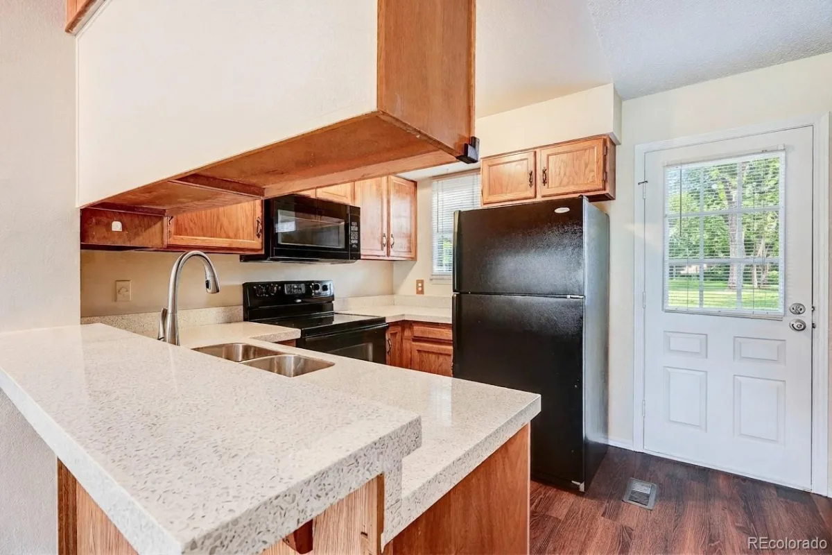 9756 W Cornell Place Lakewood CO 80227 | MLS #REC2505415 09232026190837 1200 5