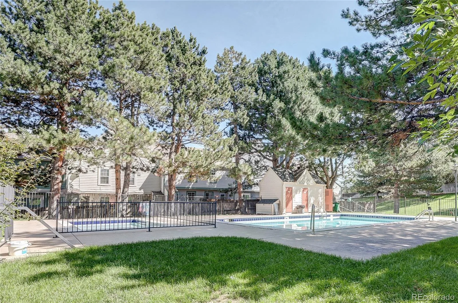 9756 W Cornell Place Lakewood CO 80227 | MLS #REC2505415 09232026190837 1600 20