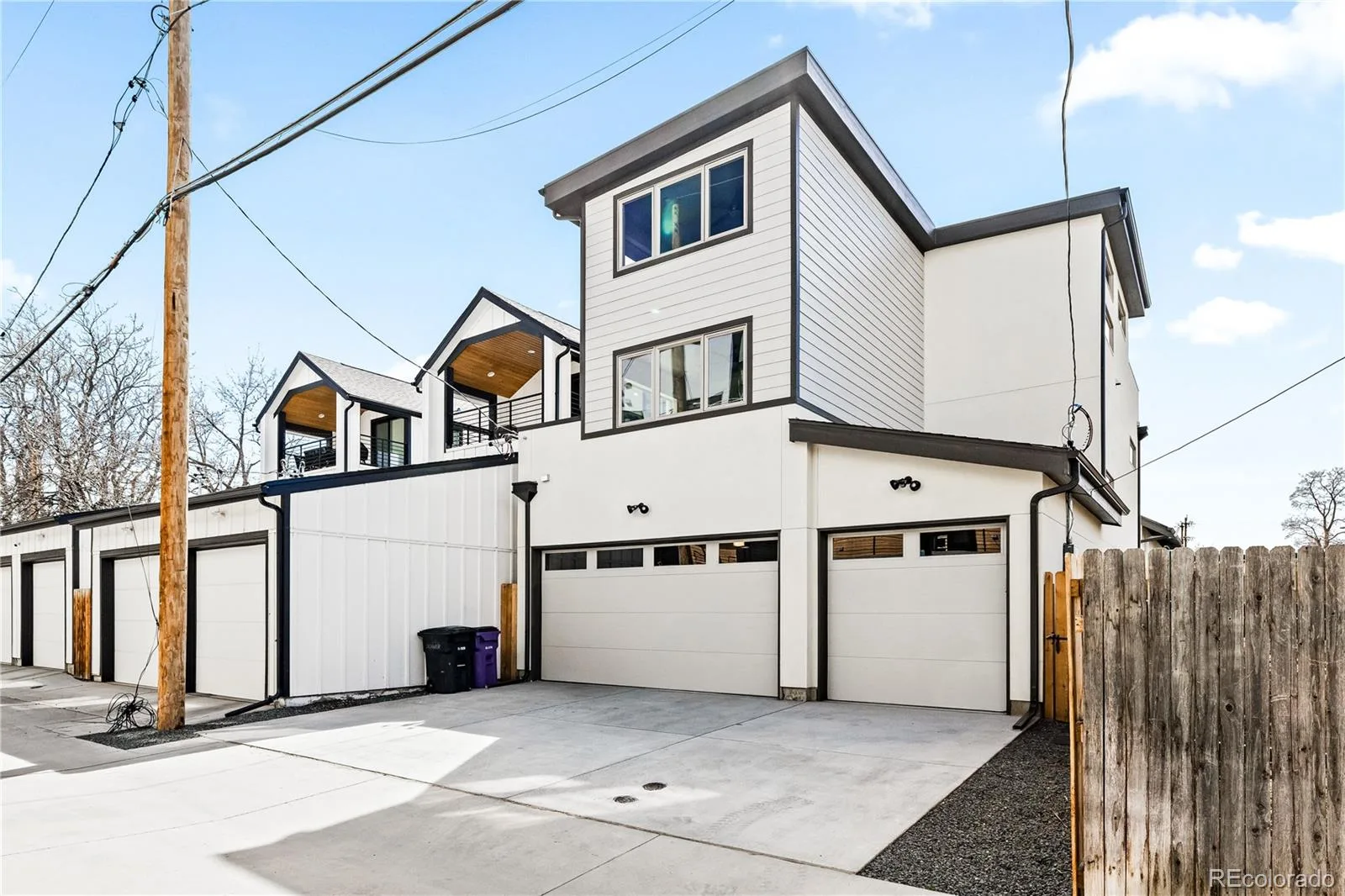 1582 N Lowell Boulevard #TWO Denver CO 80204 MLS #REC2505644 06102026052902 1600 29