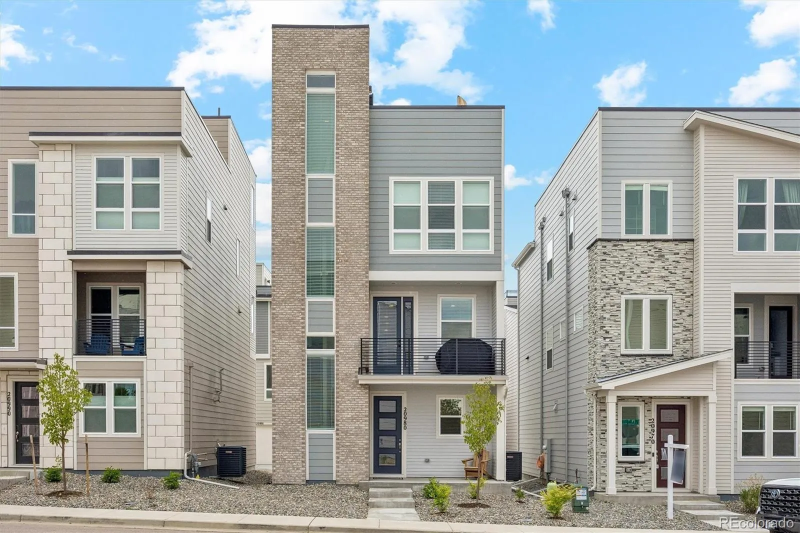 20980 E Quincy Drive Aurora CO 80015 MLS #REC2506630 05062026010712 1600 0