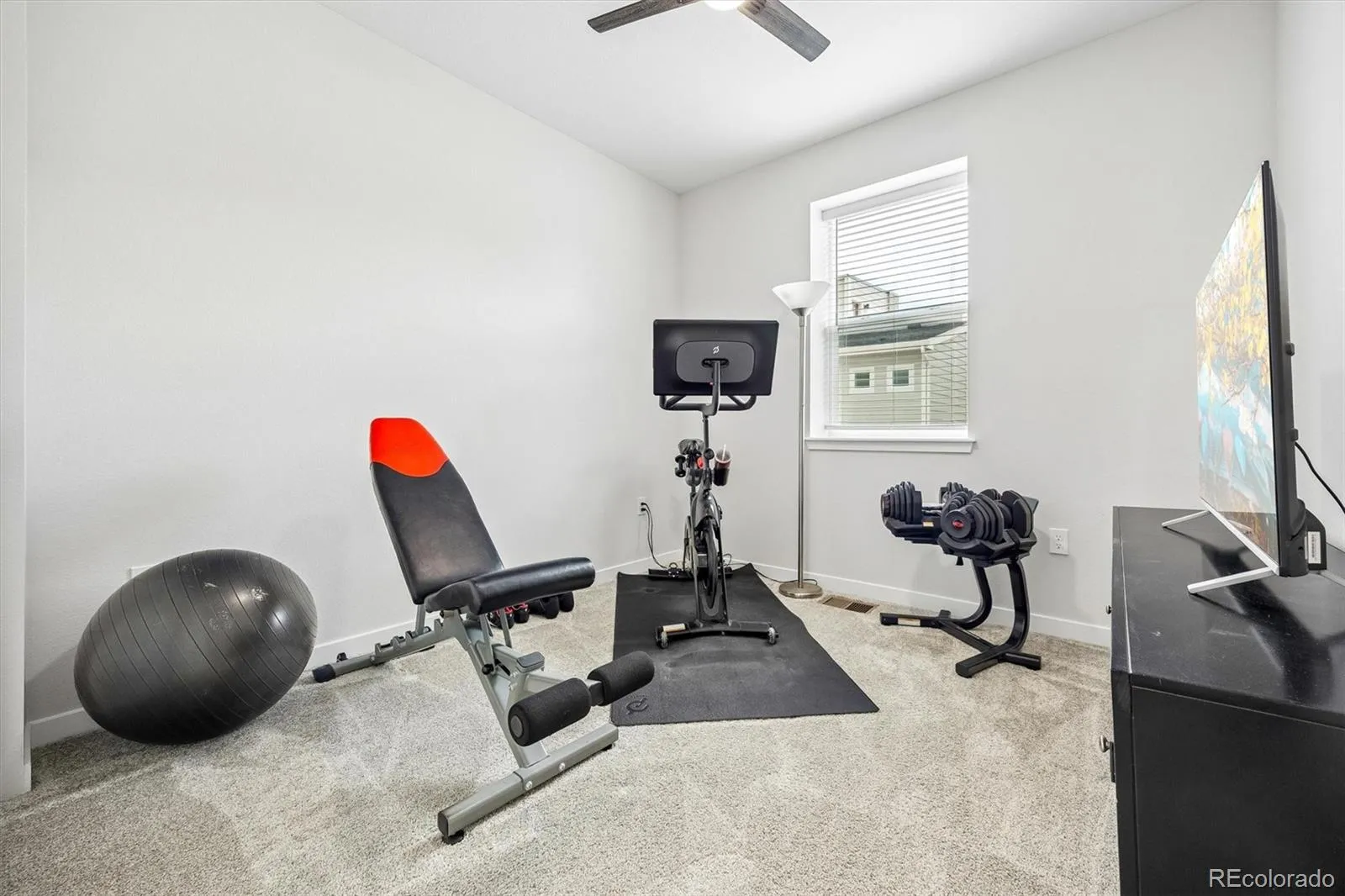 20980 E Quincy Drive Aurora CO 80015 MLS #REC2506630 05062026010712 1600 23