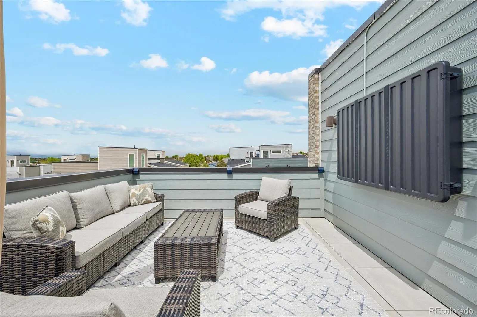 20980 E Quincy Drive Aurora CO 80015 MLS #REC2506630 05062026010712 1600 26