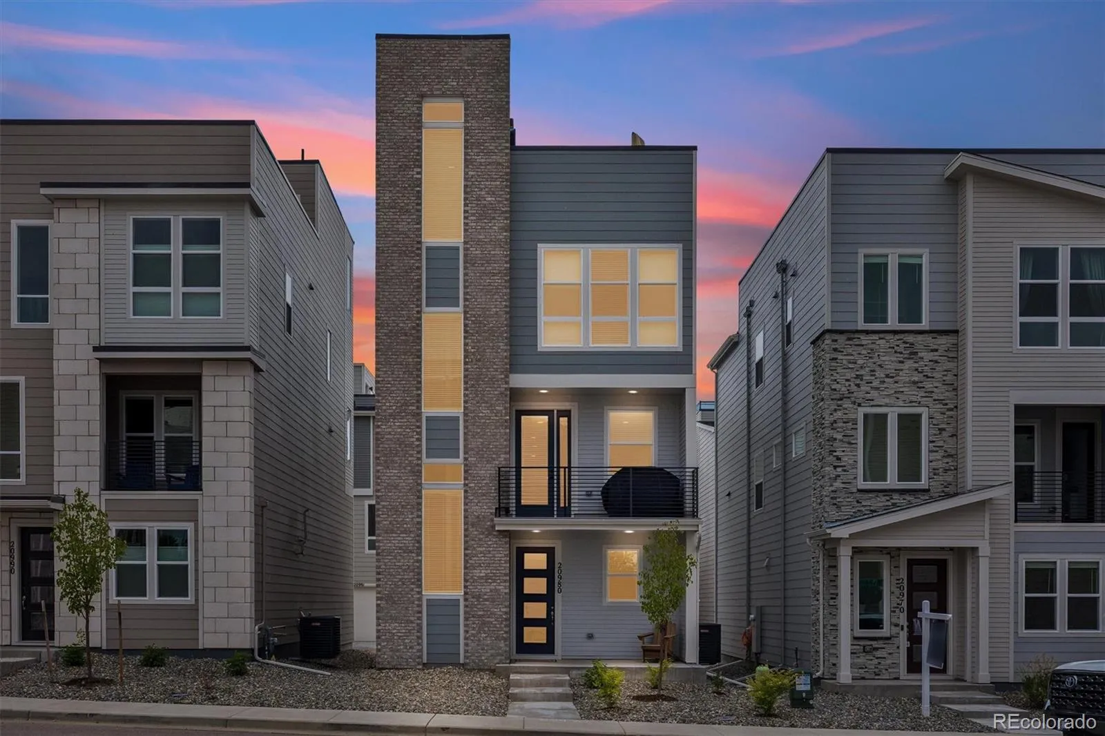20980 E Quincy Drive Aurora CO 80015 MLS #REC2506630 05062026010712 1600 35