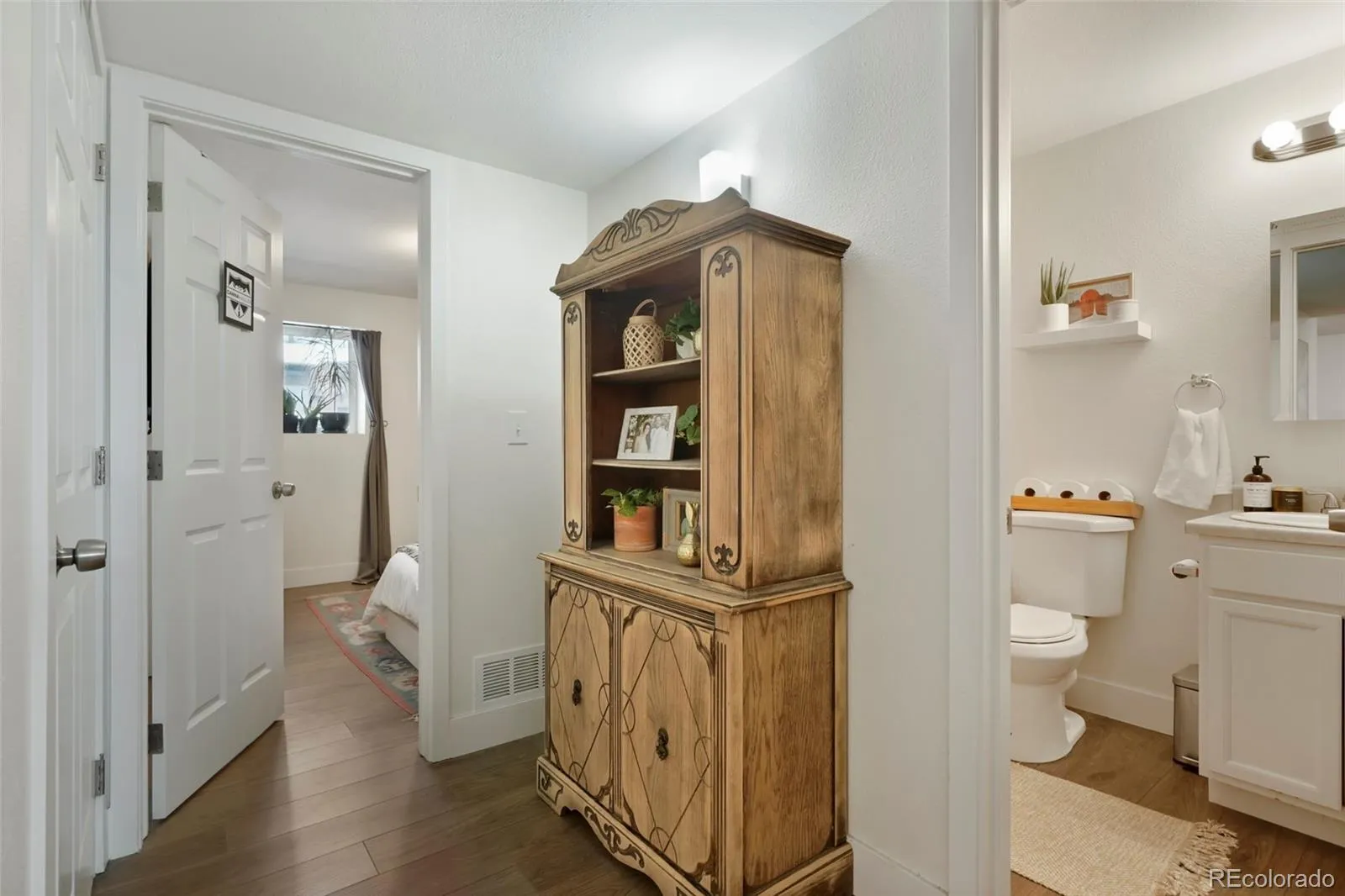 4820 W 13th Avenue Denver CO 80204 MLS #REC2506803 04212026193844 1600 11