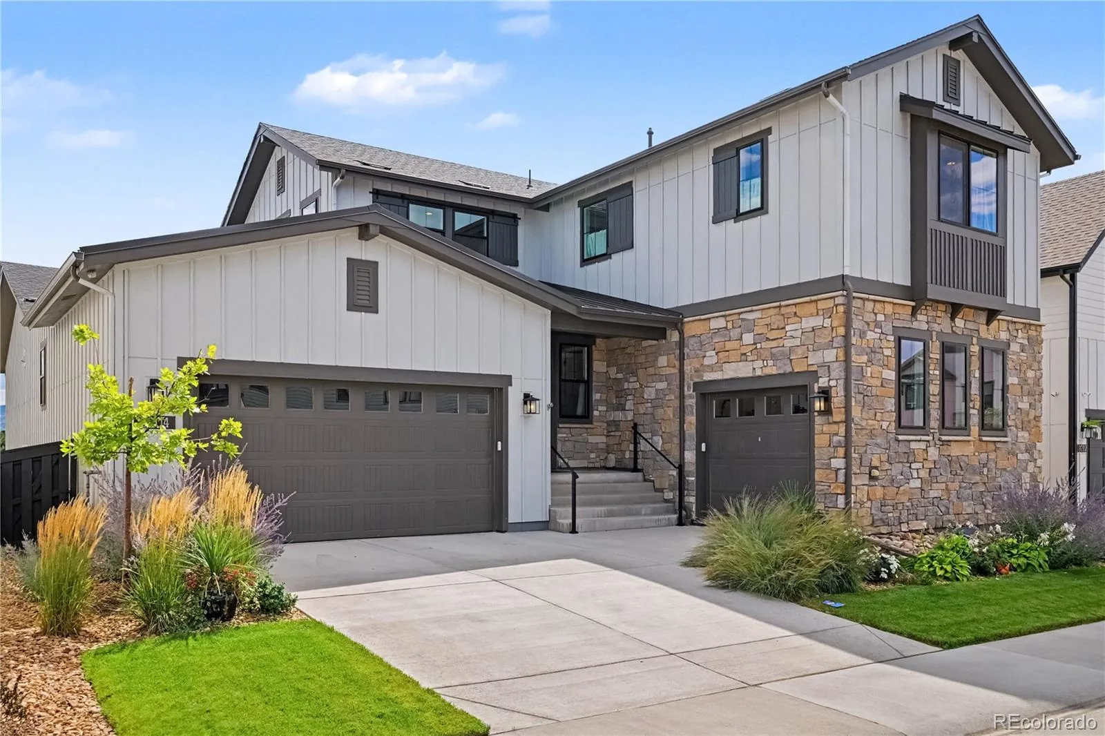 9204 Star Fall Circle Littleton CO 80125 | MLS #REC2506905 08312026234440 1600 1