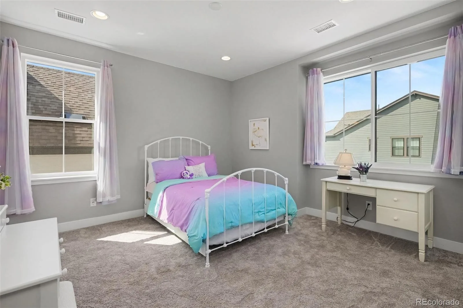 9204 Star Fall Circle Littleton CO 80125 | MLS #REC2506905 08312026234440 1600 20