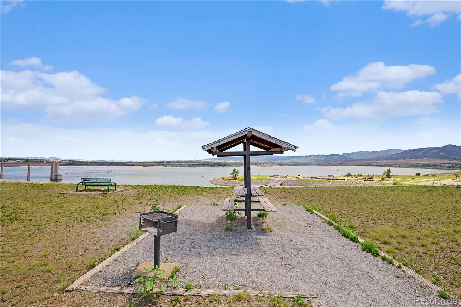 9204 Star Fall Circle Littleton CO 80125 | MLS #REC2506905 08312026234440 1600 33