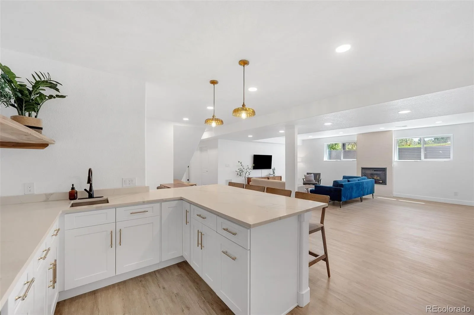 3210 Parfet Street Wheat Ridge CO 80033 MLS #REC2509325 06172026003818 1600 32