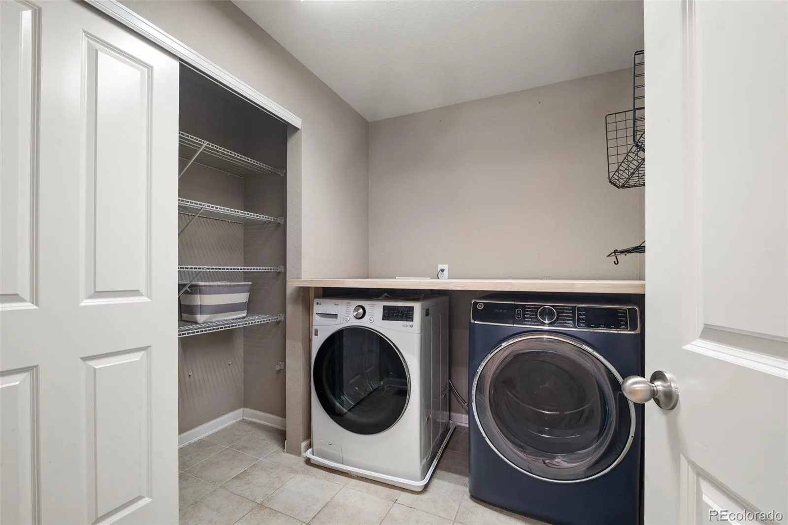 7679 Blue Water Drive Castle Rock CO 80108 | MLS #REC2509523 08142026194141 1600 36