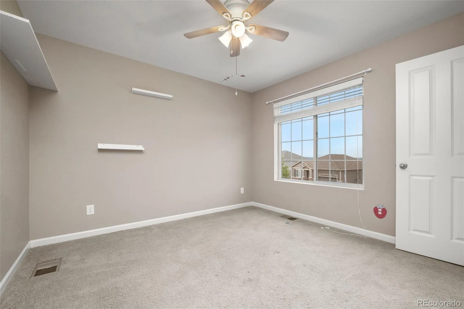 7679 Blue Water Drive Castle Rock CO 80108 | MLS #REC2509523 08142026194141 1600 40