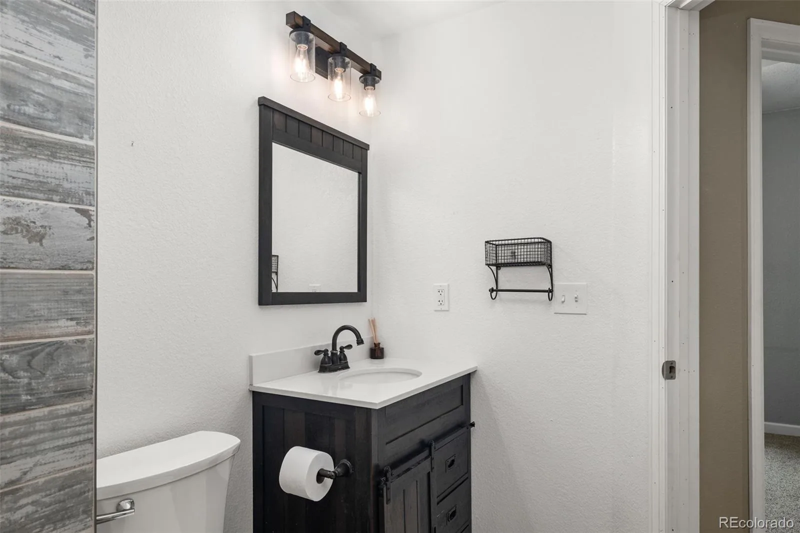 7679 Blue Water Drive Castle Rock CO 80108 | MLS #REC2509523 08142026194141 1600 42