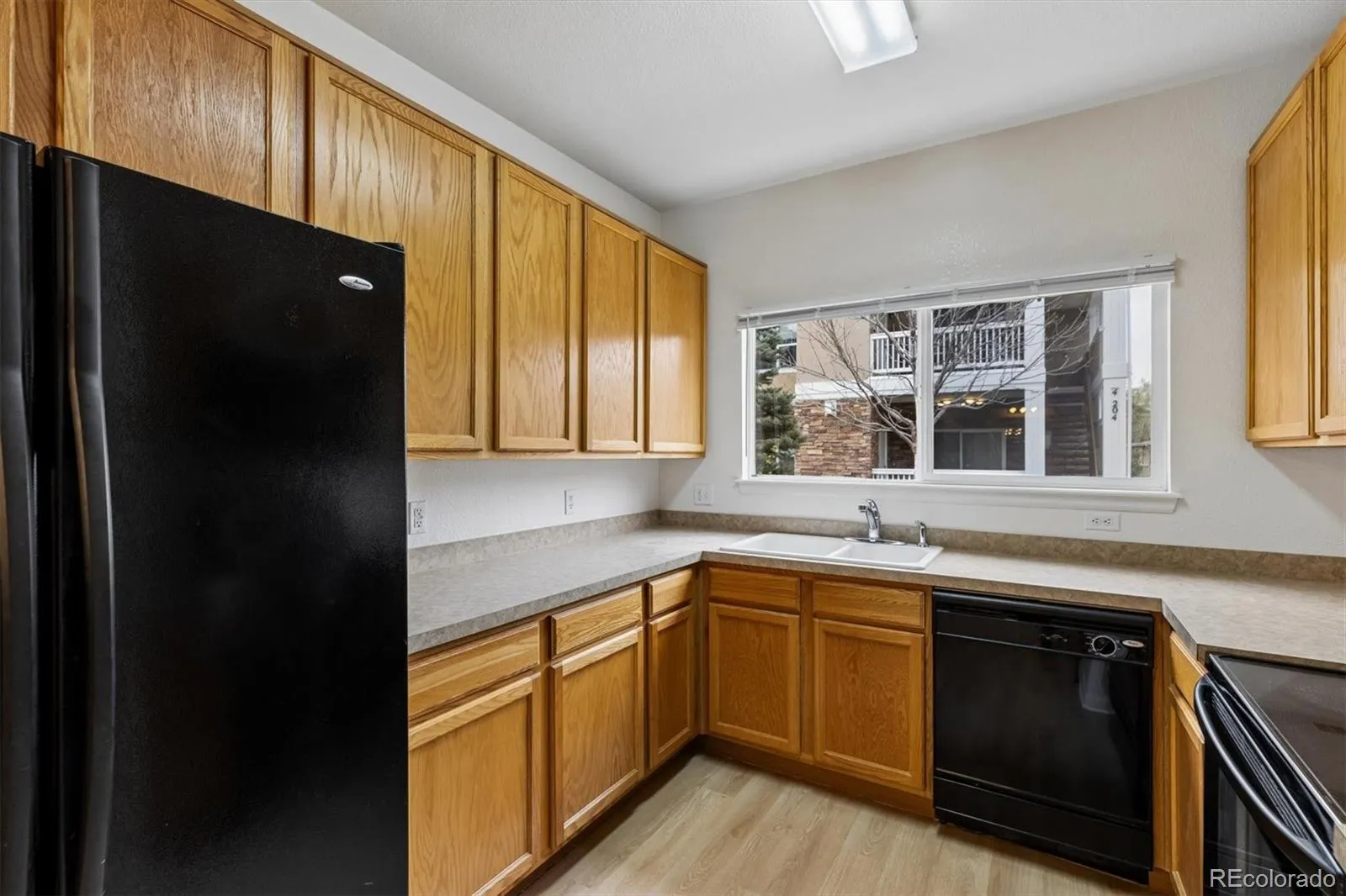 8200 E 8th Avenue #5103 Denver CO 80230 MLS #REC2511668 04162026221013 1600 10