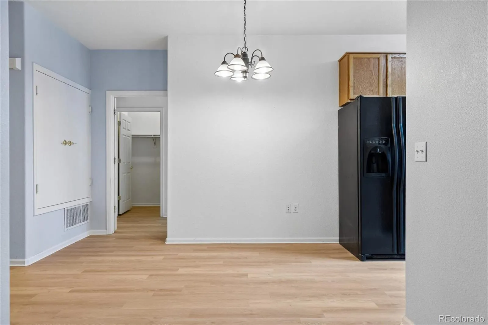 8200 E 8th Avenue #5103 Denver CO 80230 MLS #REC2511668 04162026221013 1600 7