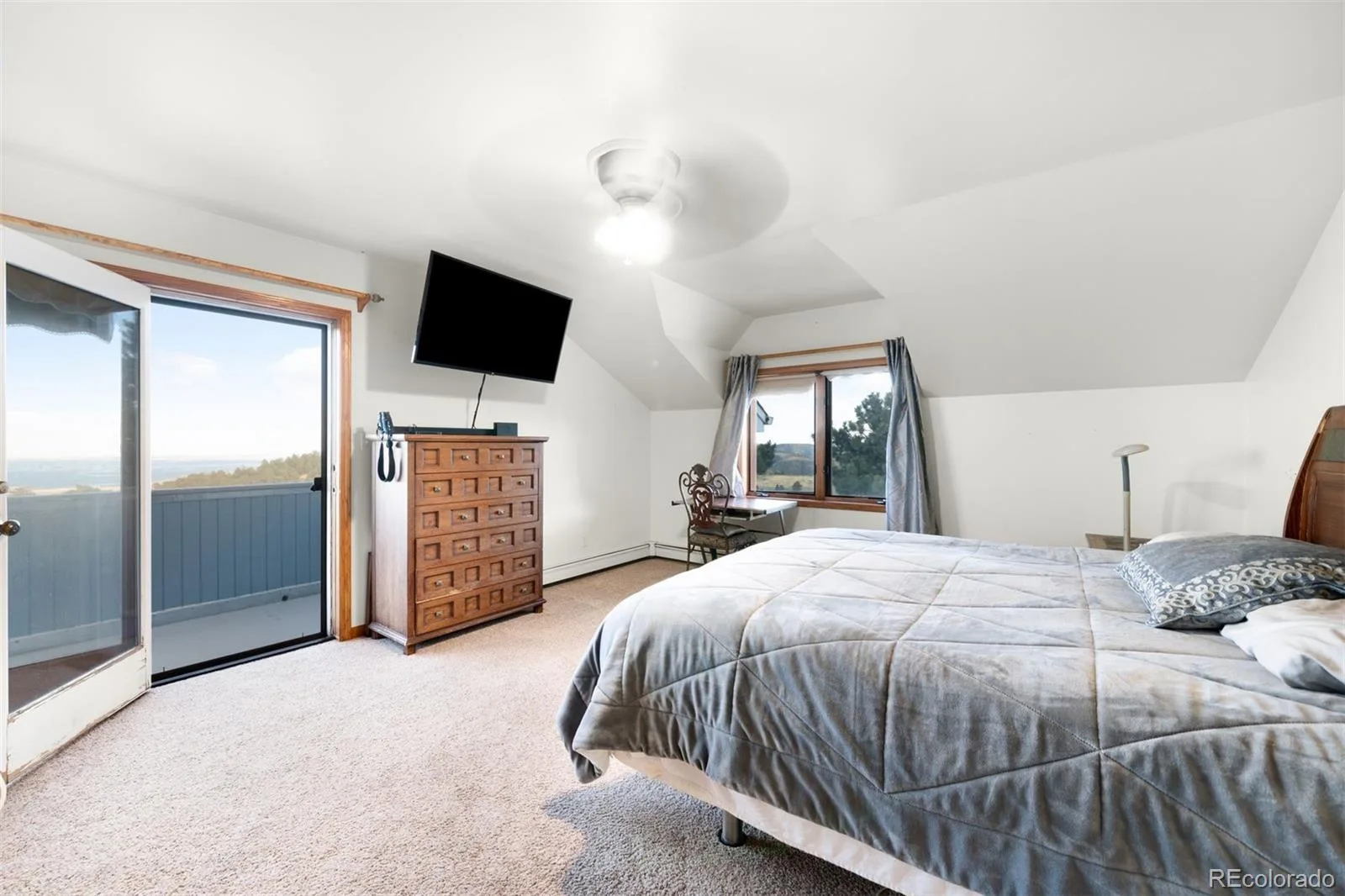 25281 Golden Gate Canyon Road Golden CO 80403 | MLS #REC2514453 08062026124535 1600 23
