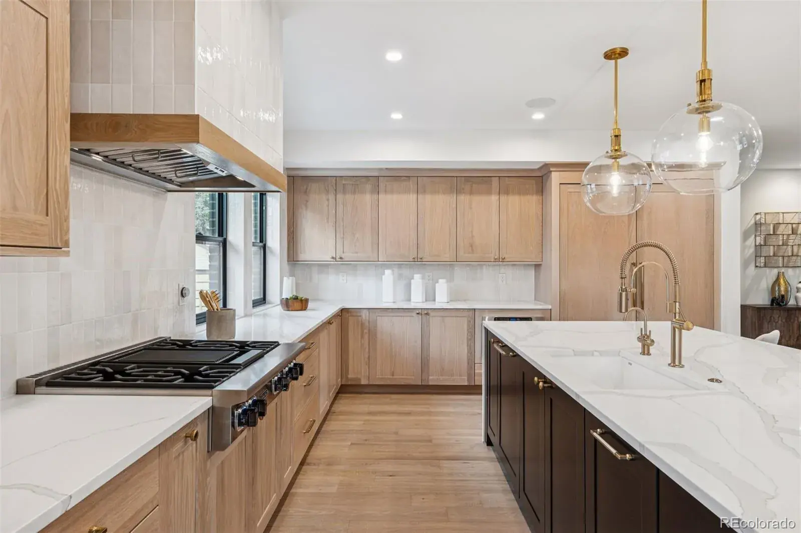 12282025003309 1600 11