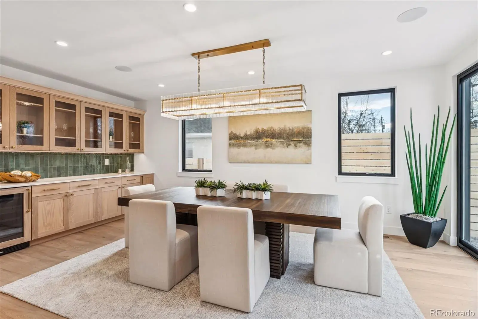 12282025003309 1600 14