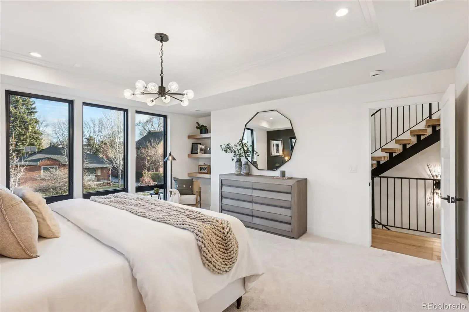 12282025003309 1600 25