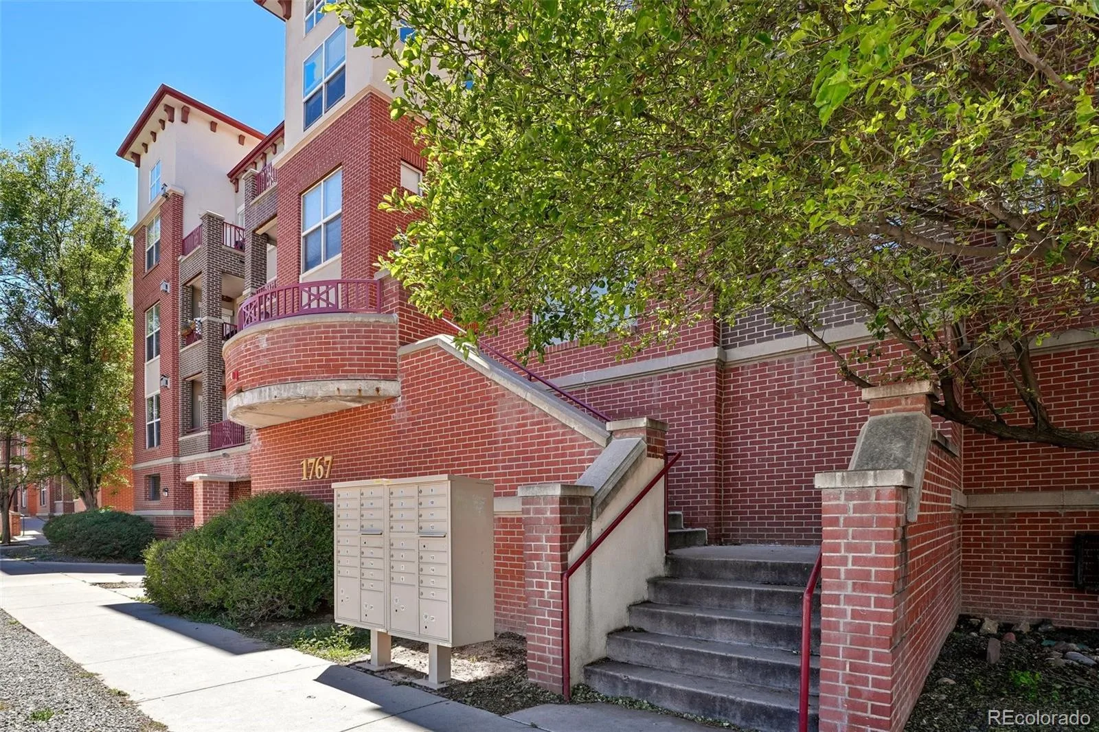 1767 N Pearl Street #201 Denver CO 80203 MLS #REC2514706 06122026231129 1600 4