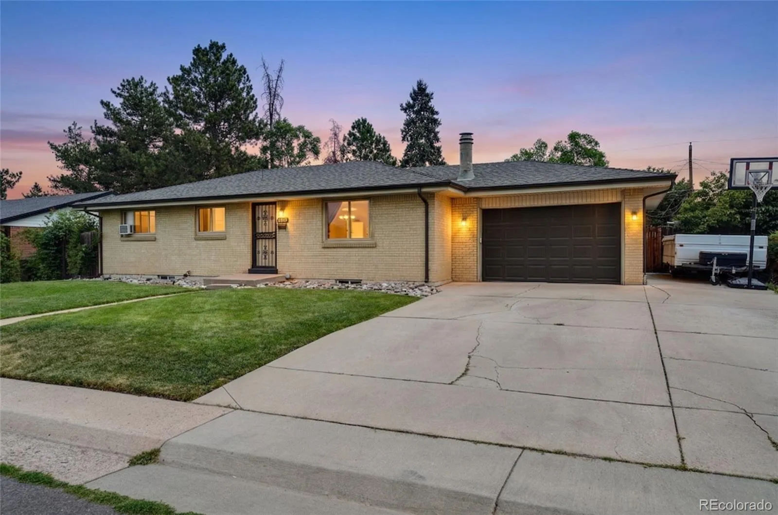 6616 S Lincoln Street Centennial CO 80121 MLS #REC2515476 04152026235316 1600 0