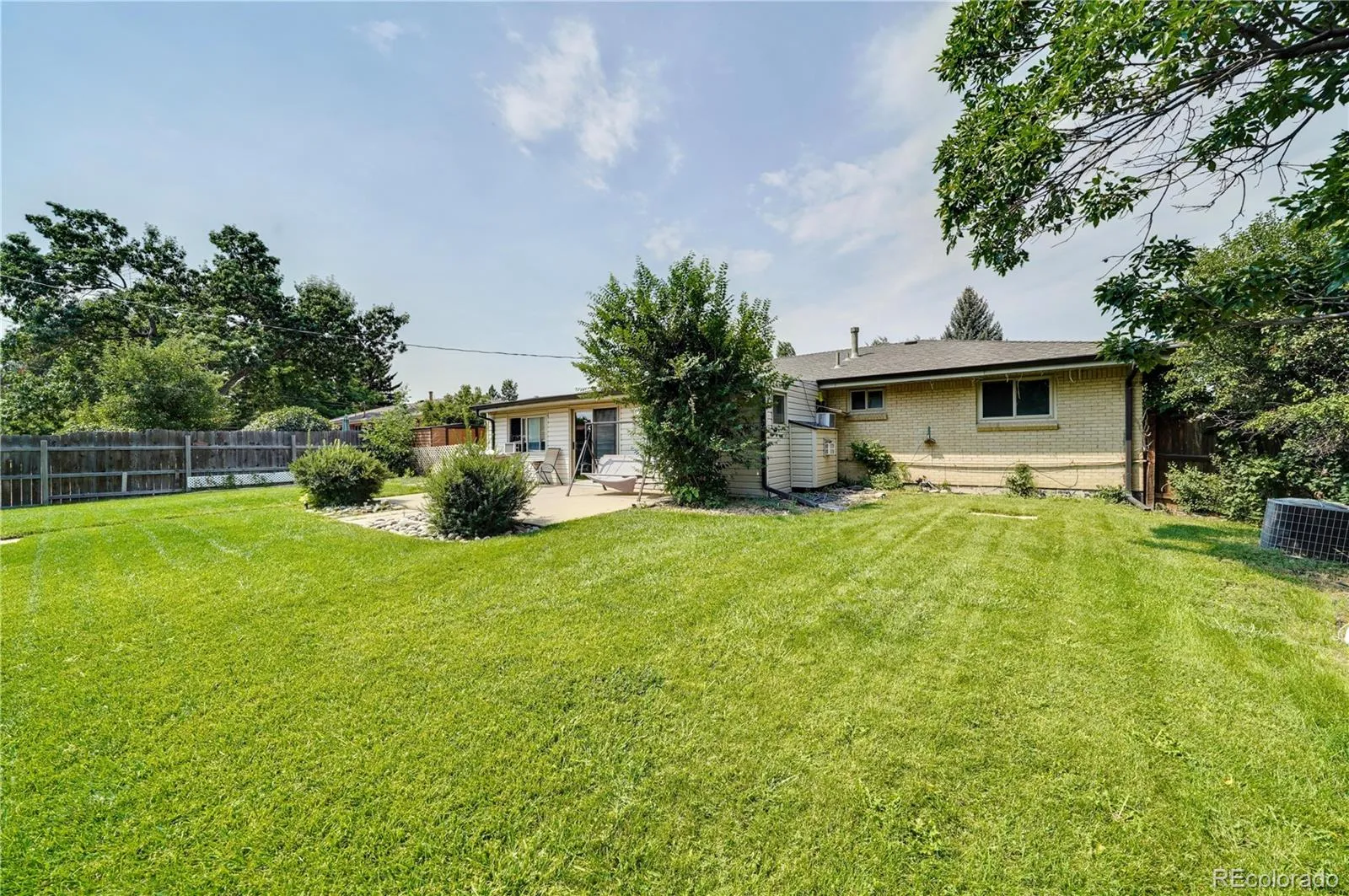 6616 S Lincoln Street Centennial CO 80121 MLS #REC2515476 04152026235316 1600 11