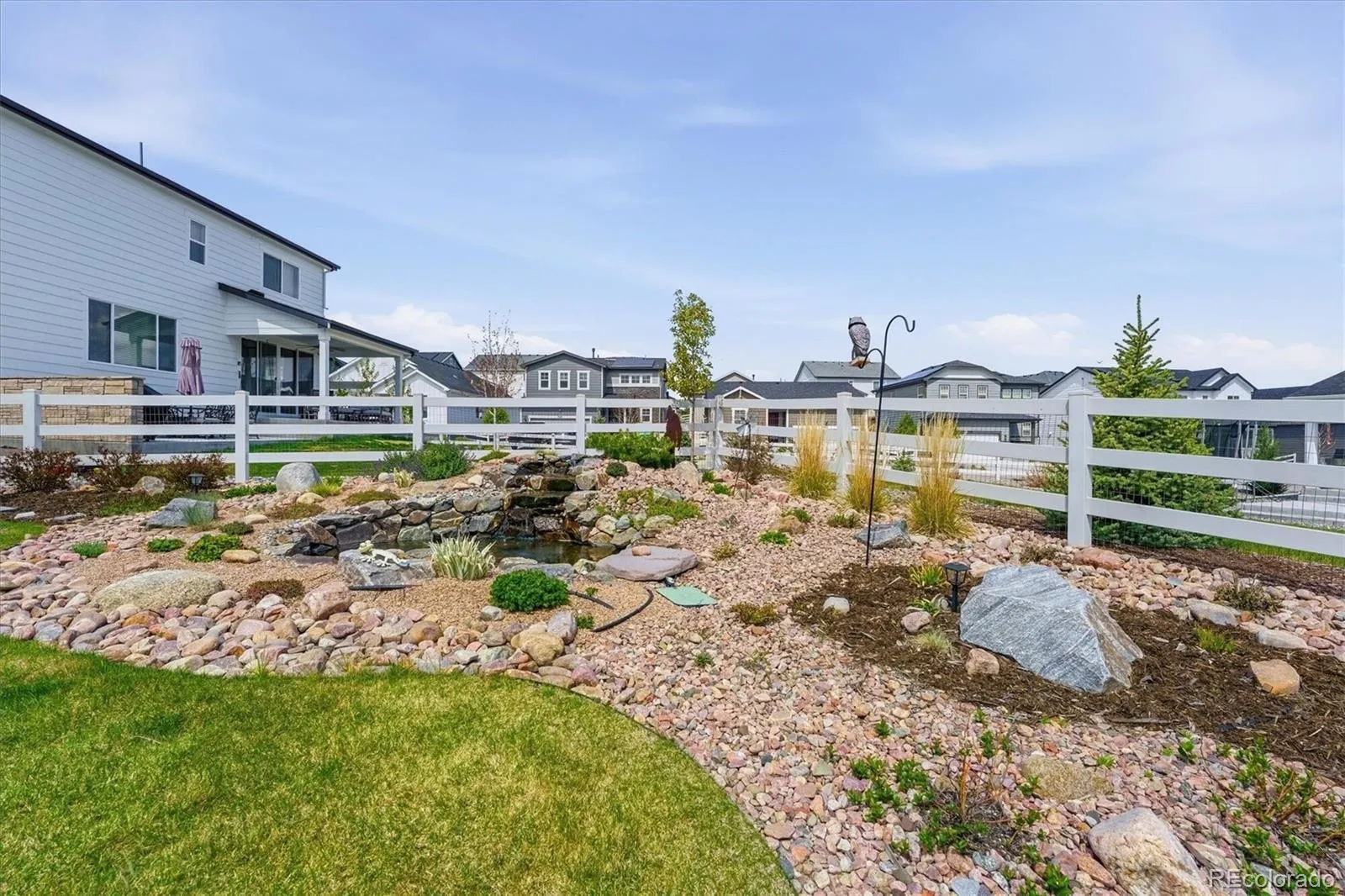 2595 Gray Wolf Place Castle Rock CO 80104 | MLS #REC2516799 05072026235829 1600 28