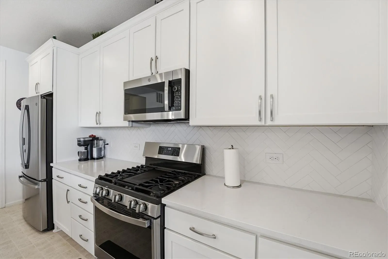 2595 Gray Wolf Place Castle Rock CO 80104 | MLS #REC2516799 05072026235829 1600 9