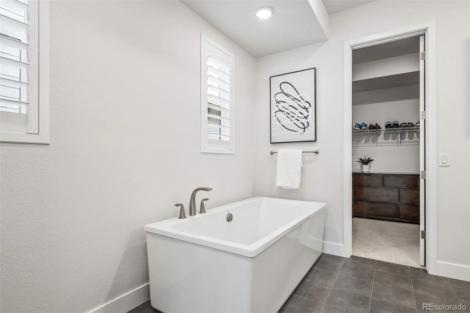 5884 Boston Street Denver CO 80238 | MLS #REC2516812 08222026232247 1600 18