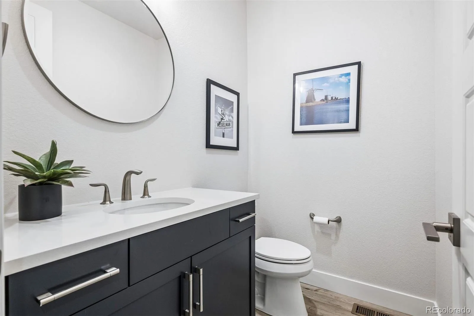 5884 Boston Street Denver CO 80238 | MLS #REC2516812 08222026232247 1600 30