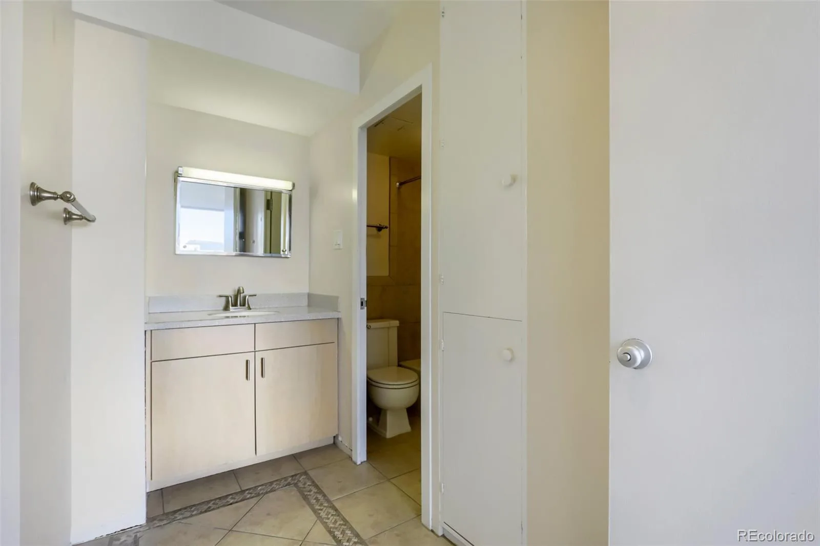 3100 E Cherry Creek South Drive #306 Denver CO 80209 | MLS #REC2517056 07312026221033 1600 11