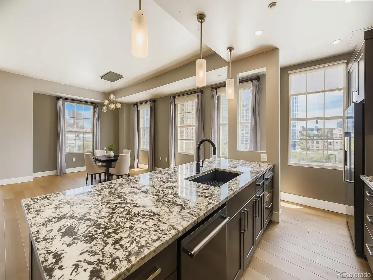 11152025011700 1200 6