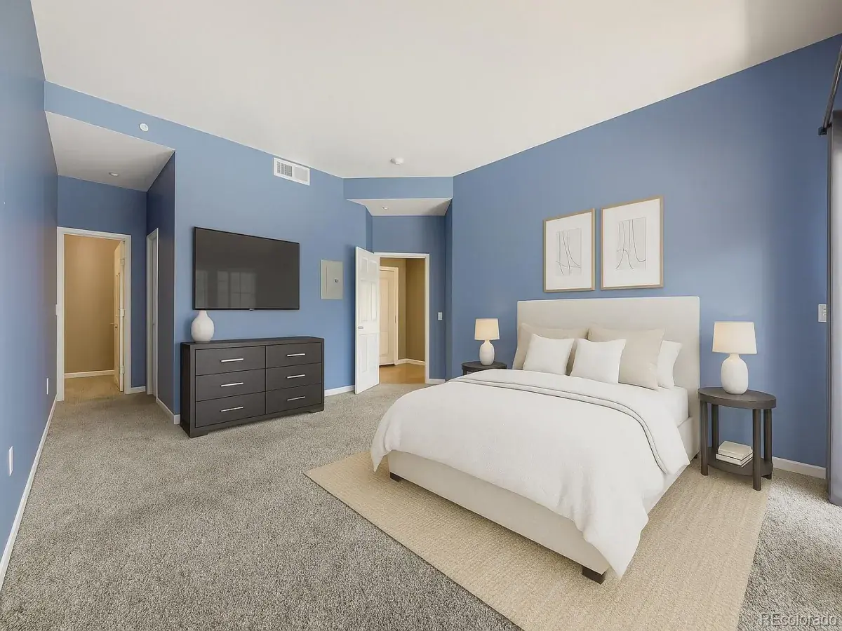 11152025011700 1200 7