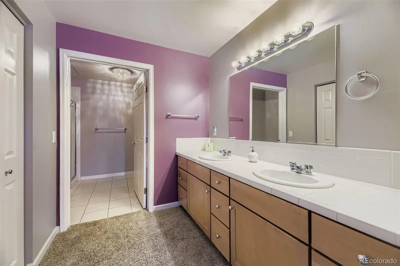 11152025011700 1600 16