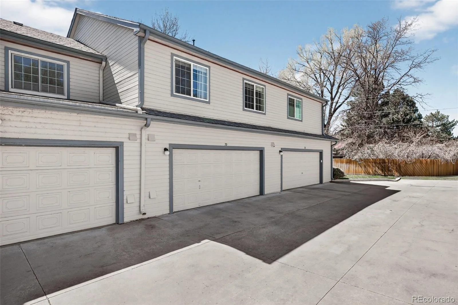 4301 S Pierce Street #7D Littleton CO 80123 | MLS #REC2517627 06232026201412 1600 34