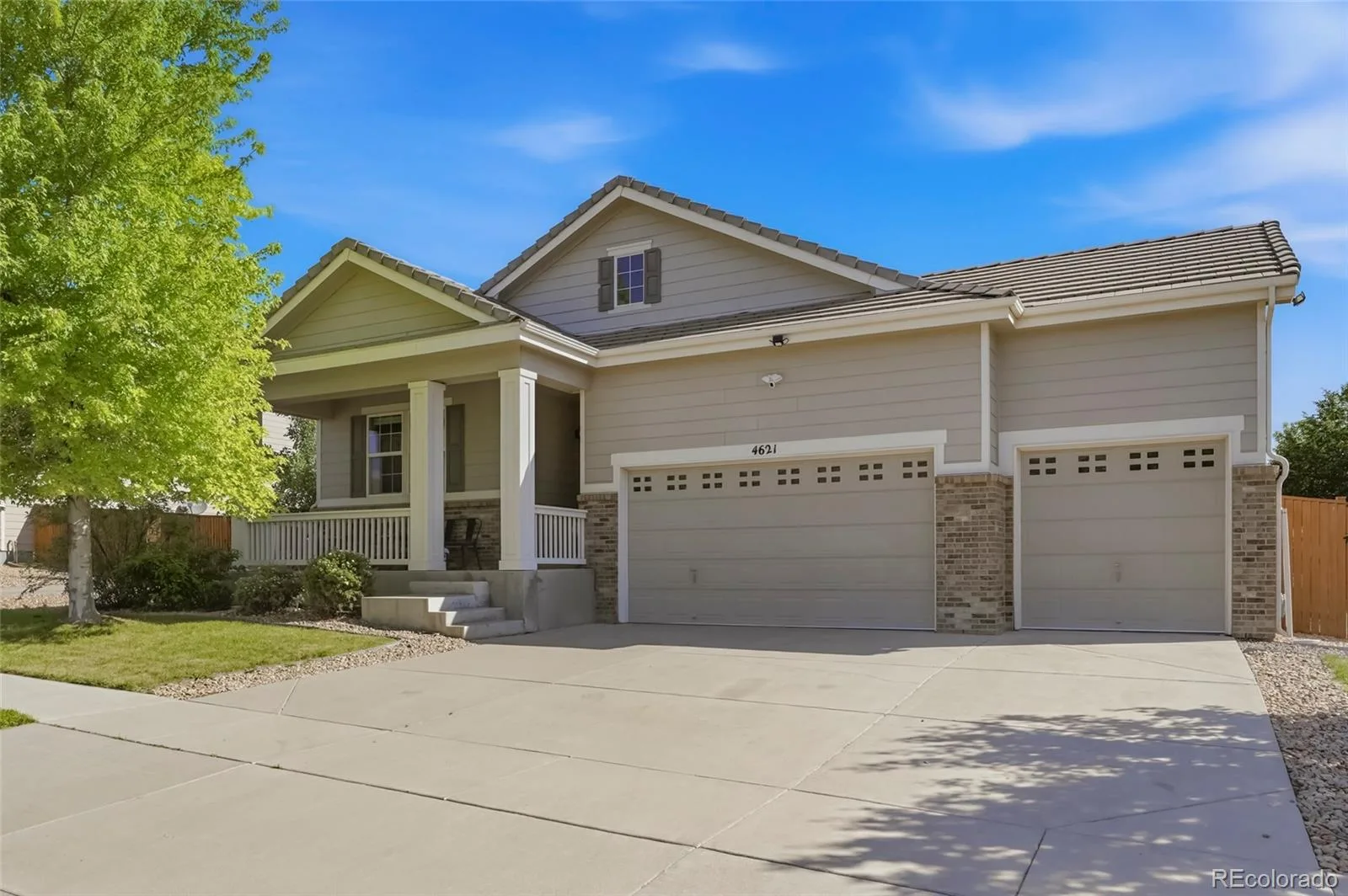4621 Oxbow Drive Brighton CO 80601 | MLS #REC2519022 06092026160400 1600 1