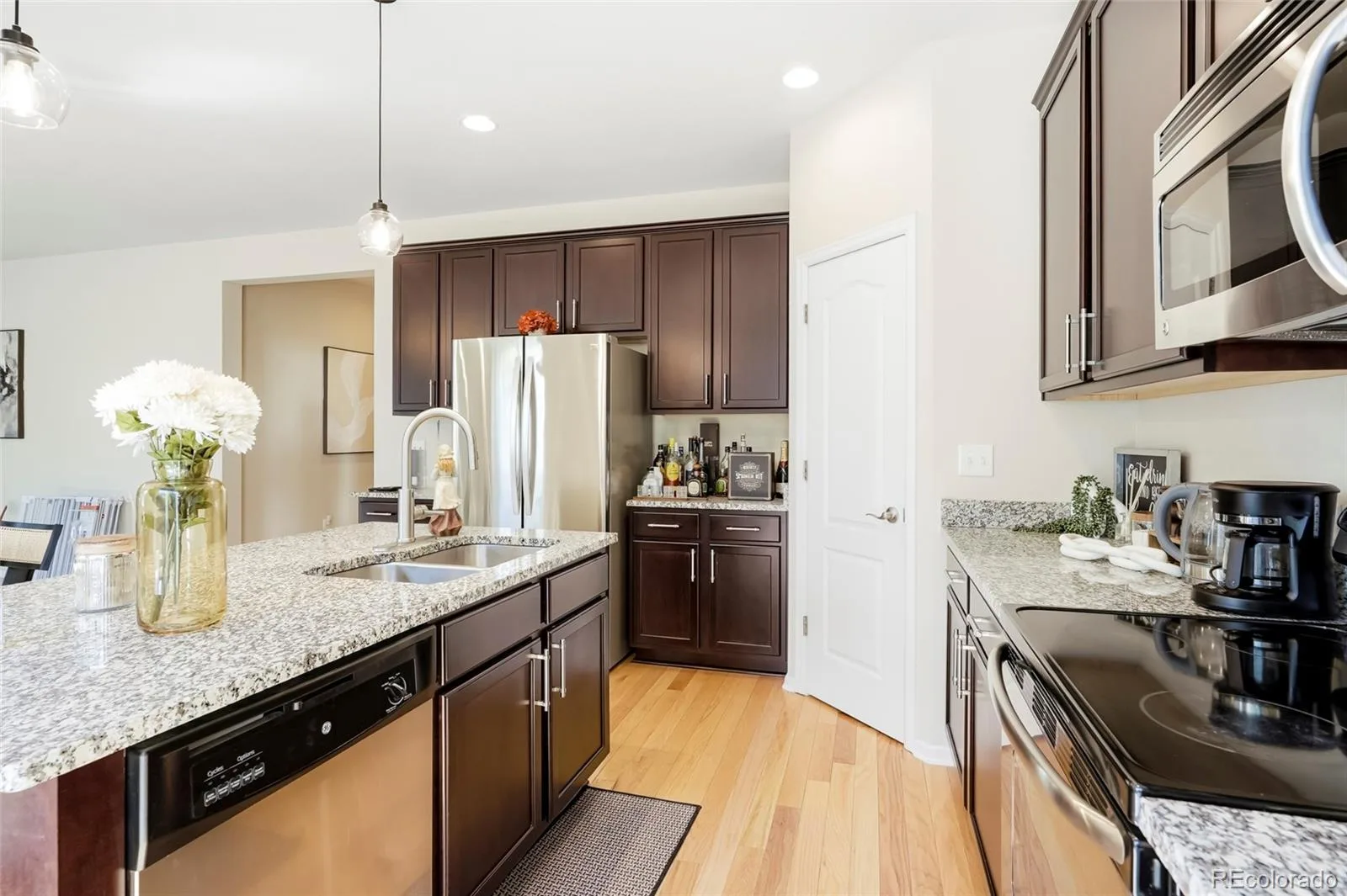 4621 Oxbow Drive Brighton CO 80601 | MLS #REC2519022 06092026160400 1600 11
