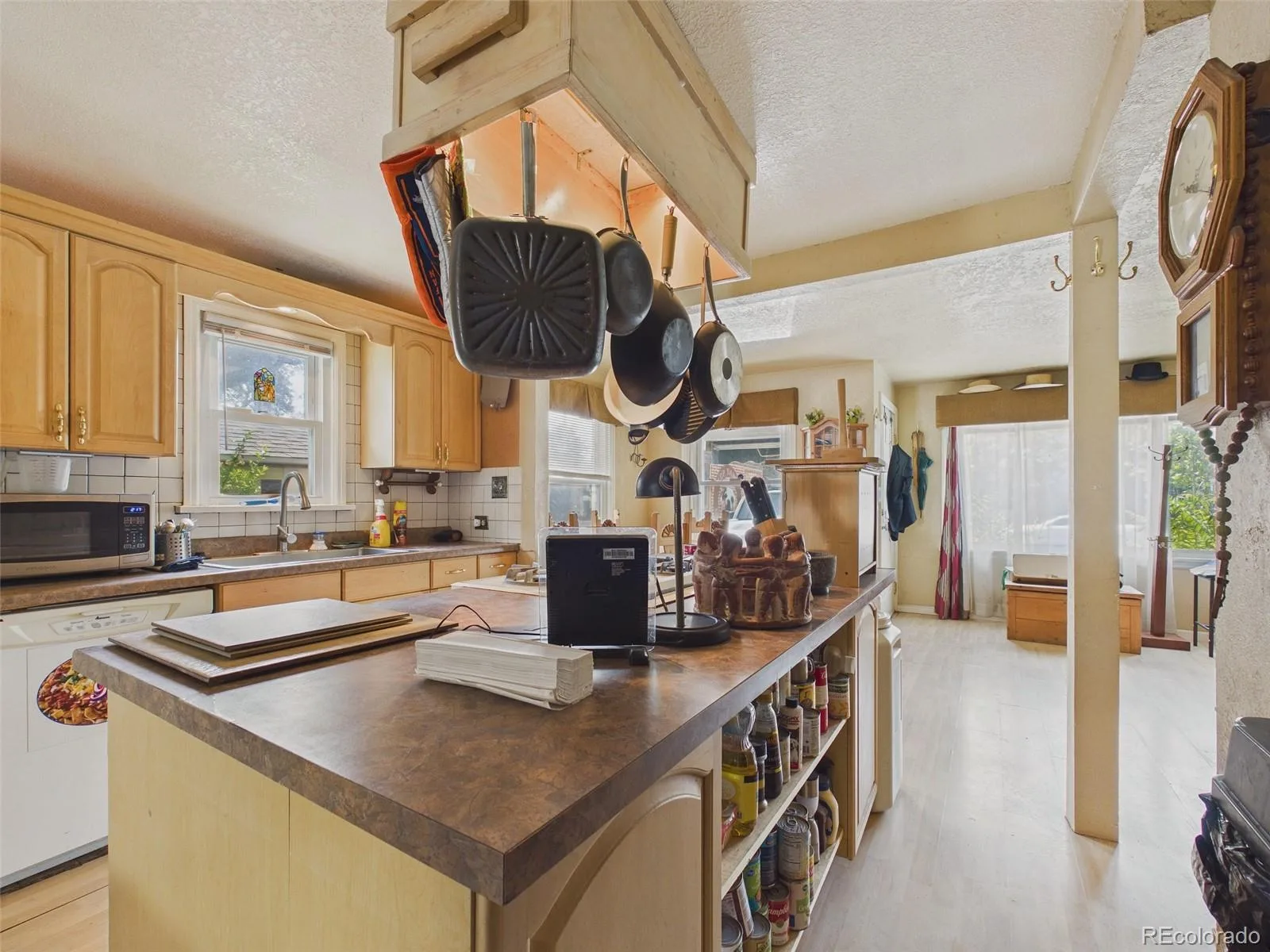 476 Tennyson Street Denver CO 80204 | MLS #REC2519231 06172026000859 1600 4