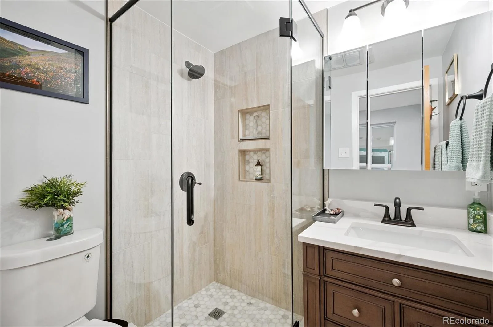 8690 W Jefferson Avenue Lakewood CO 80235 | MLS #REC2519682 08122026152639 1600 15