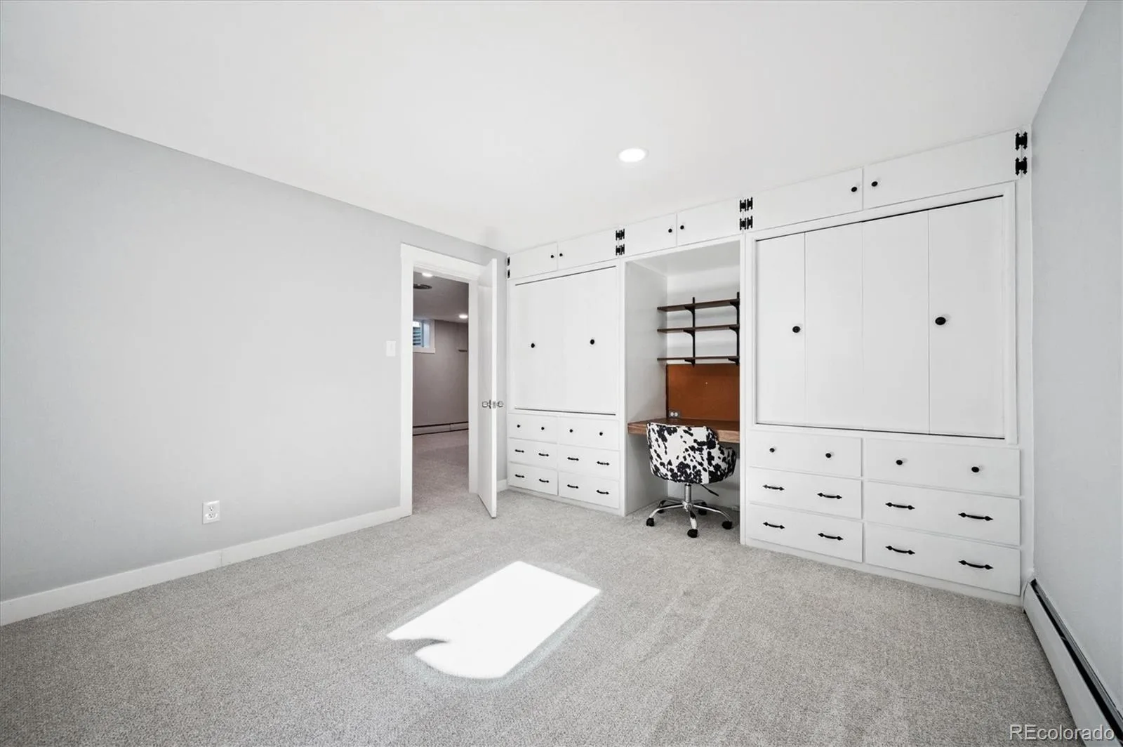 8690 W Jefferson Avenue Lakewood CO 80235 | MLS #REC2519682 08122026152639 1600 25