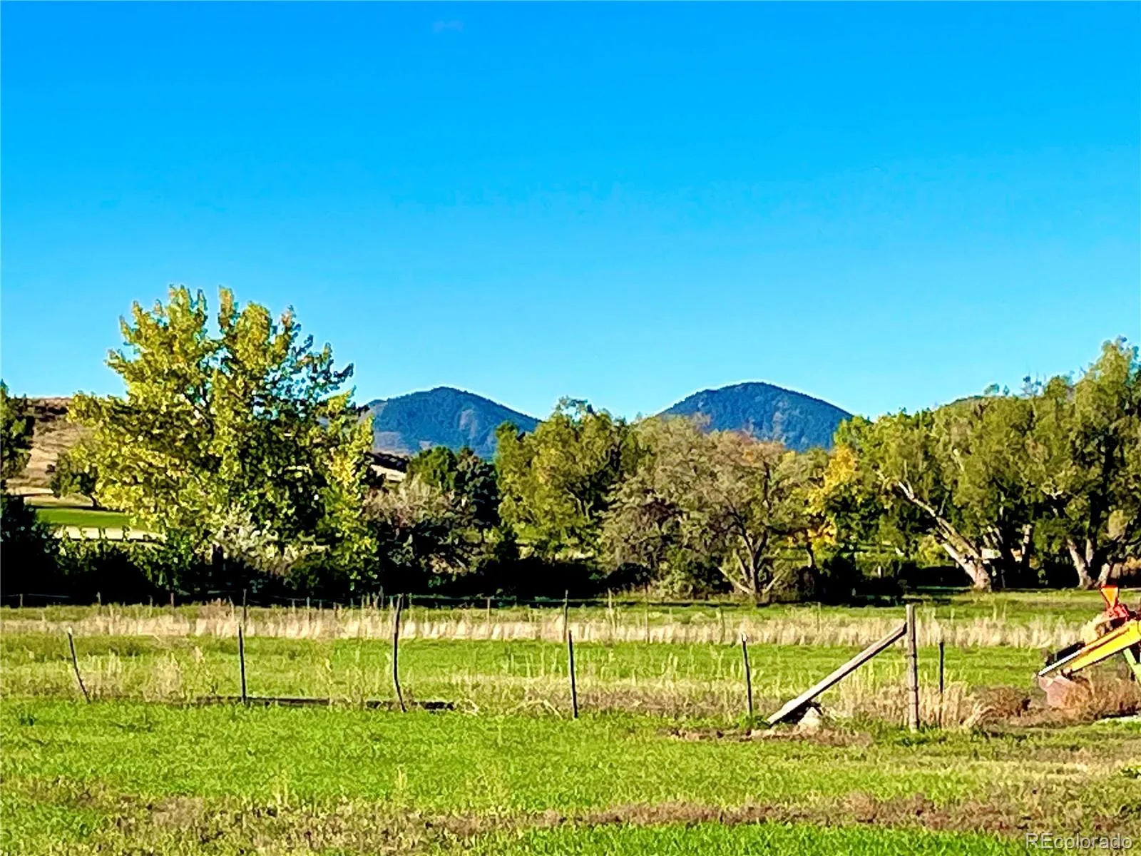 8690 W Jefferson Avenue Lakewood CO 80235 | MLS #REC2519682 08122026152639 1600 38
