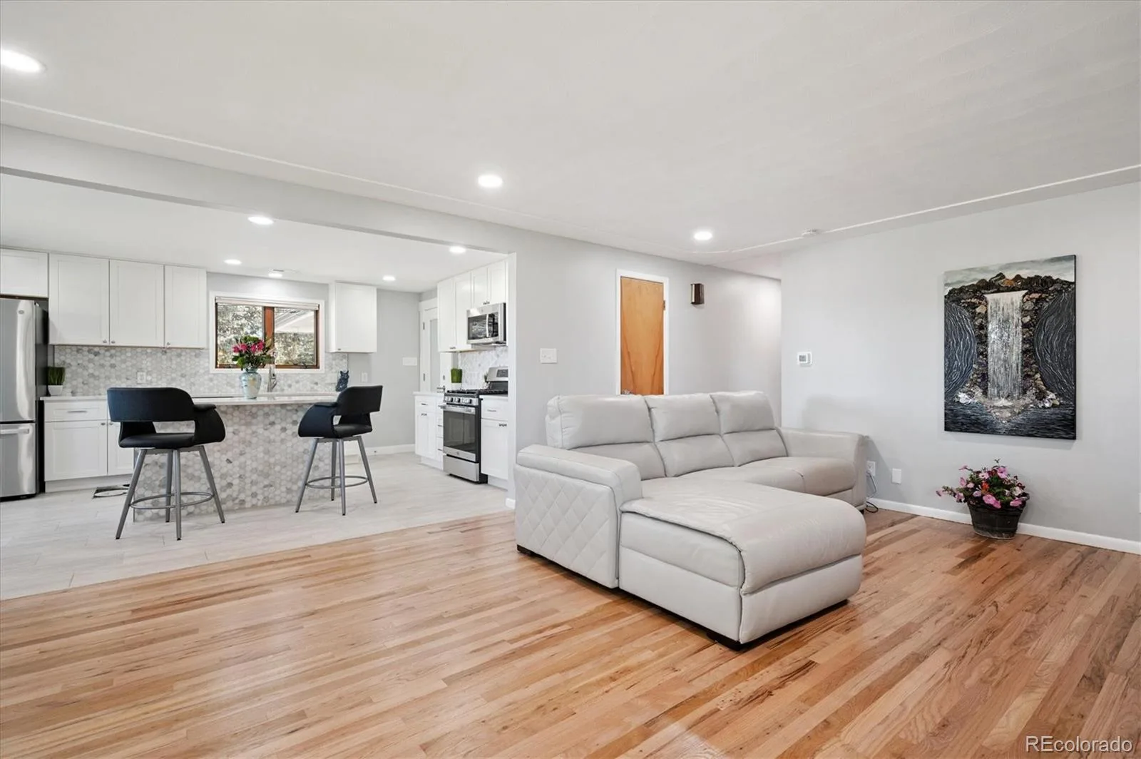 8690 W Jefferson Avenue Lakewood CO 80235 | MLS #REC2519682 08122026152639 1600 6