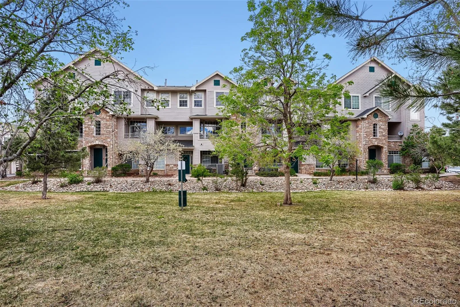 9550 E Florida Avenue #2018 Denver CO 80247 MLS #REC2520261 04302026163202 1600 1