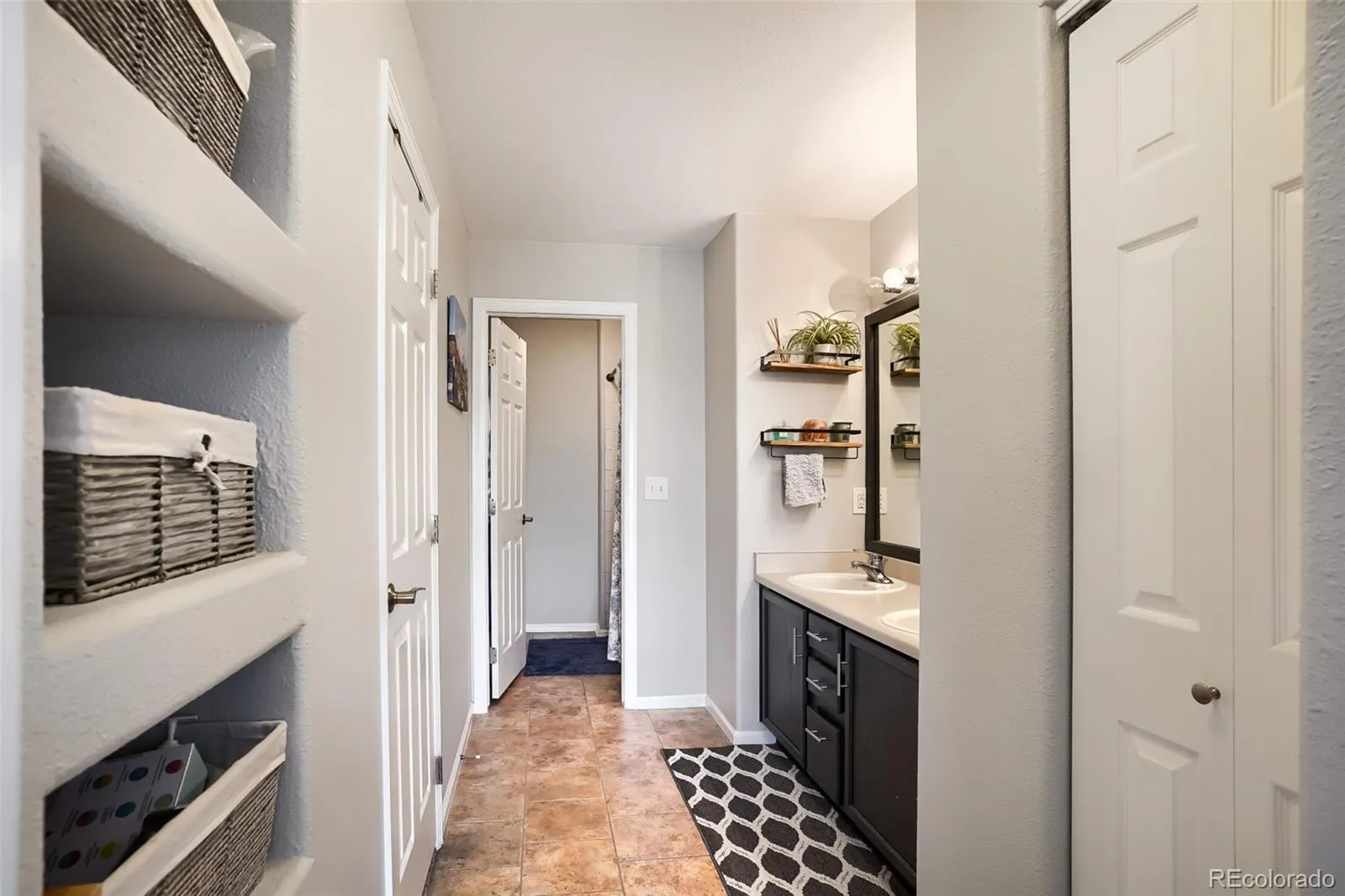9550 E Florida Avenue #2018 Denver CO 80247 MLS #REC2520261 04302026163202 1600 19