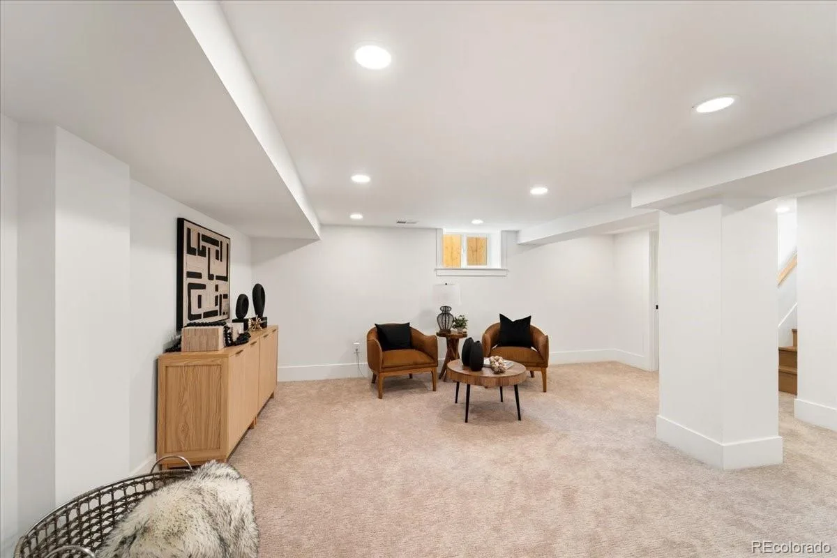 265 S Pennsylvania Street Denver CO 80209 | MLS #REC2521451 09242026112737 1200 28