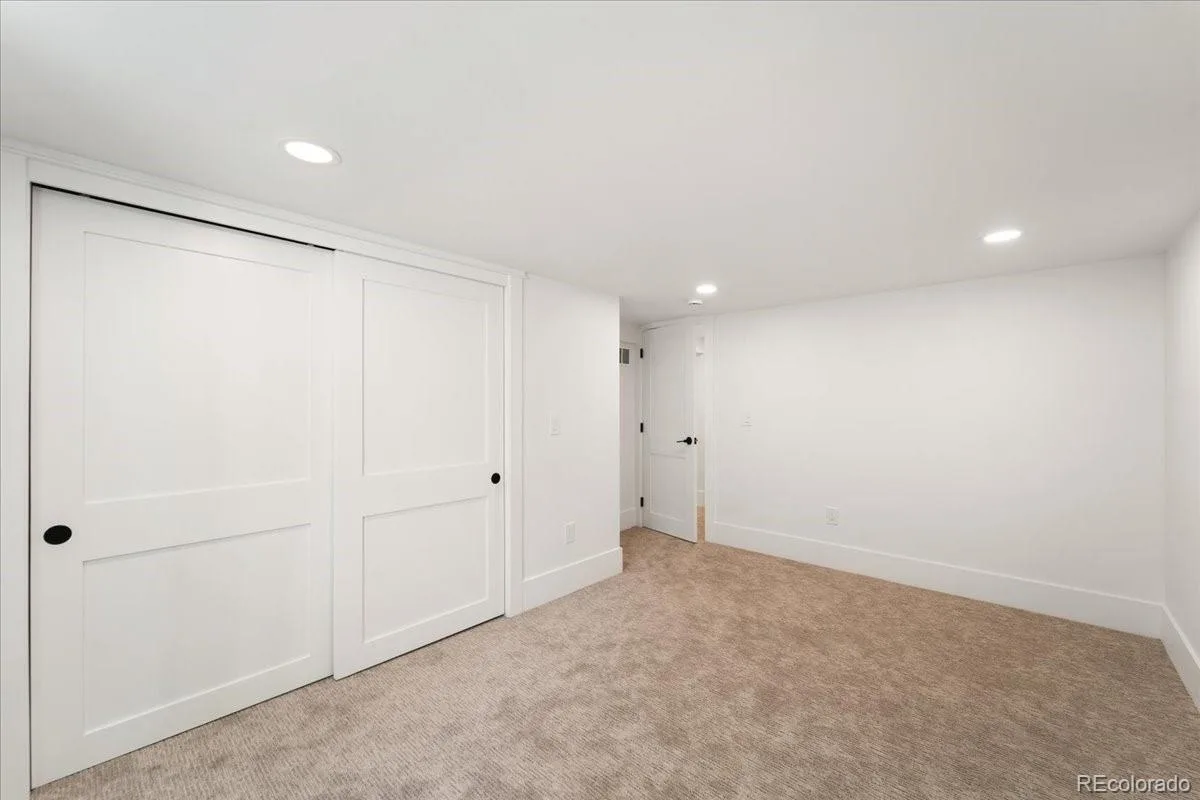 265 S Pennsylvania Street Denver CO 80209 | MLS #REC2521451 09242026112737 1200 37