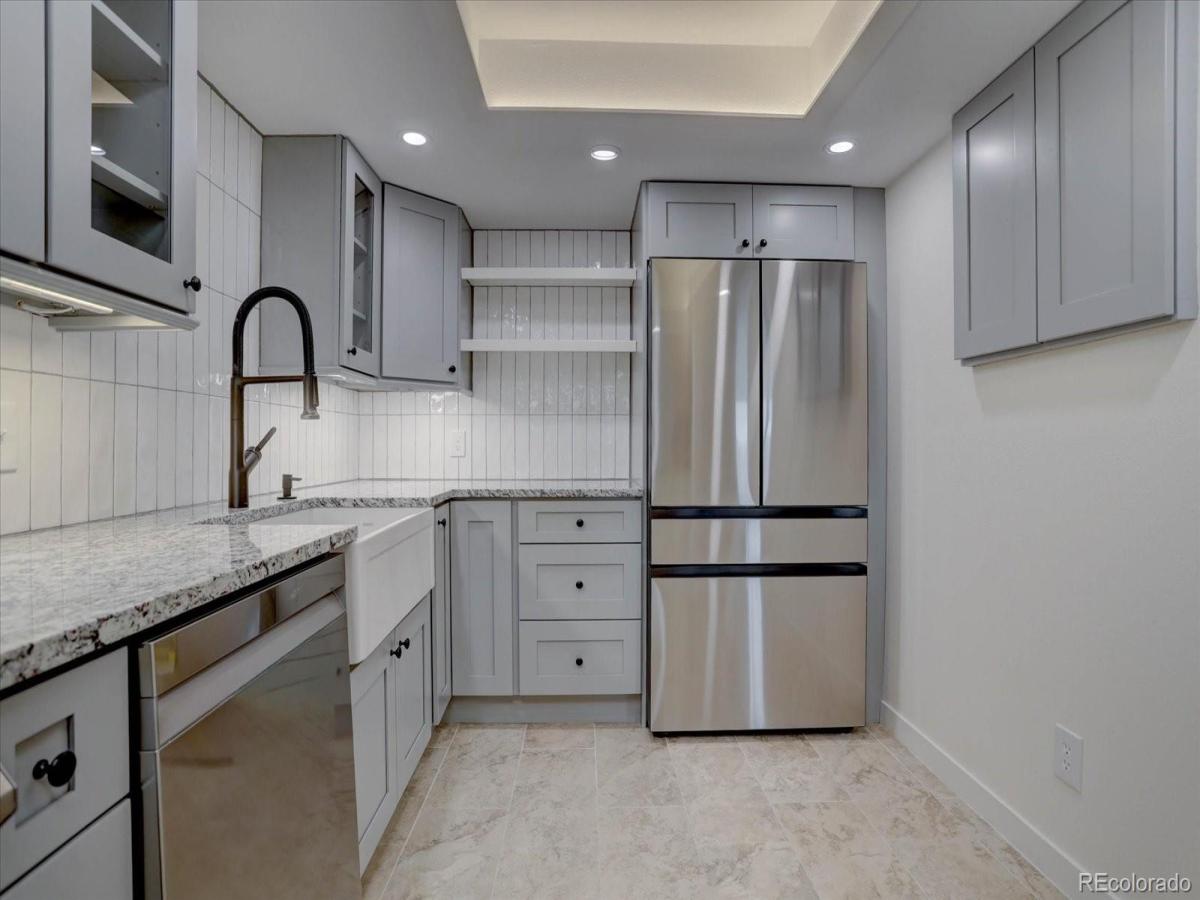 14001 E Marina Drive #411 #224 Aurora CO 80014 | MLS #REC2522606 MLS #REC2522606 image #0